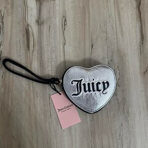 Juicy Couture heart wallet